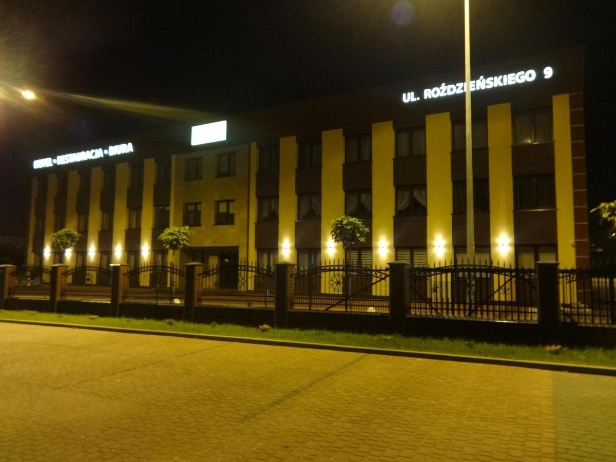 Gosciniec Biznesowy Pansiyon Dąbrowa Górnicza Dış mekan fotoğraf